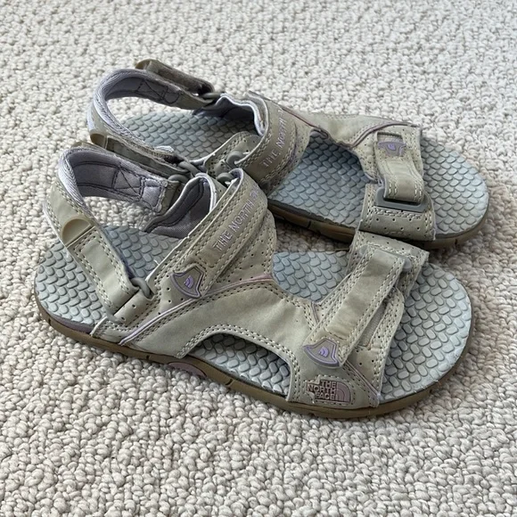 THE NORTH FACE Shoes Girl's Velcro Gray and Purple Sandals Size 3 - Picture 4 of 9